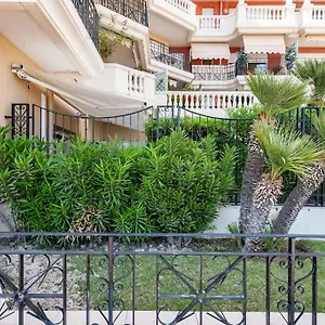 Apartment Superbe Avec Terrasse En Front De, Menton